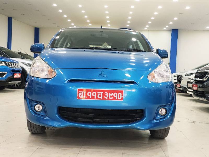 Mitsubishi Miraz 2013